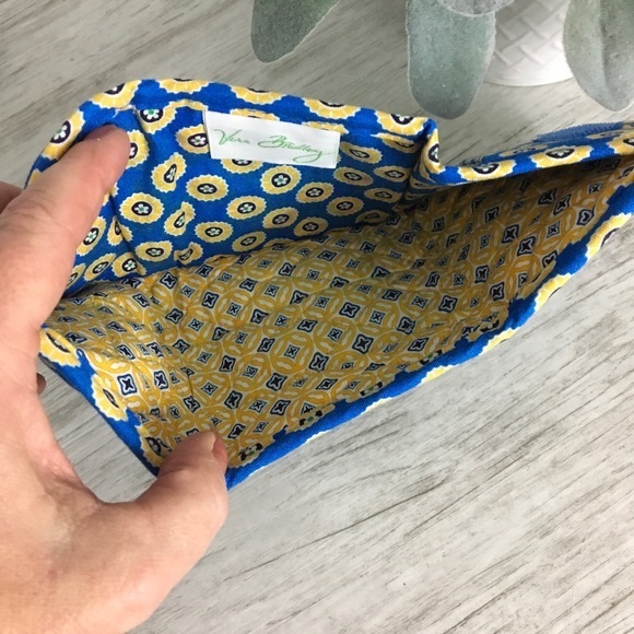 Vera Bradley Rivera Blue Pattern Design Yellow Trifold Wallet Spring 2008 - Picture 7 of 14